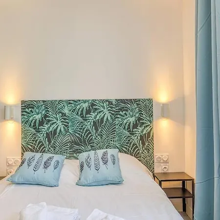 44 Foch - 1 Apartment *